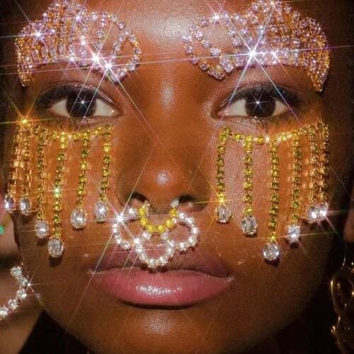 1 PC Rhinestone Flower No Piercing Fake Nose Ring Hoop Septum Rings for Women Sexy Crystal Colorful Nose Ring Clip Body Jewelry