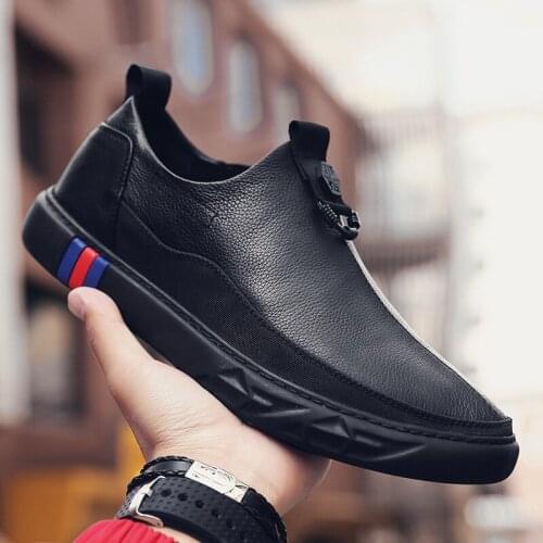 Spring and Summer New Mens Casual Korean Shoes Leather Trend Soft Bottom White Shoes Mens Board Shoes Leather Shoes Loafers