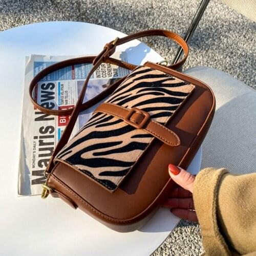 New Texture Womens Small Hangbag 2021 New Fashion Zebra Bodycross Bag Women Messenger Square Bag Ladies Gift