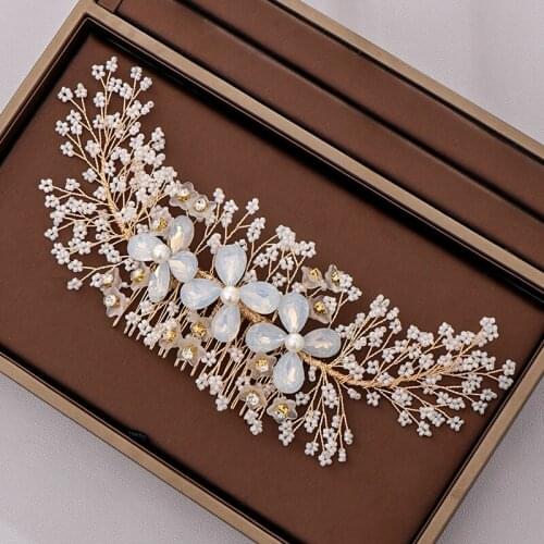 Vintage Gold Pearls Headpiece Handmade Women Hair Jewelry Flower Tiara Hair Combs Rhinestone Bridal Wedding Head Accessories
