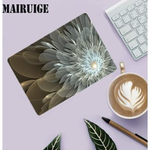 Mairuige Beautiful fluorescent flower butterfly pattern anime mouse pad non-slip Desk Mat Cushion Fashion Comfortable laptop PC