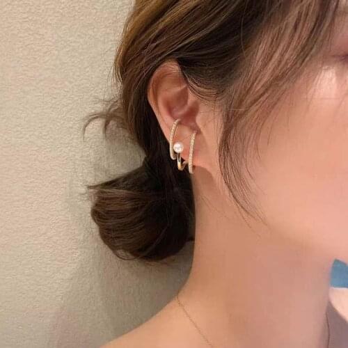 Shiny Side New Accessories Elegant Crystal Irregular Stud Earrings for Women Simple Style Pearl Beads Earrings