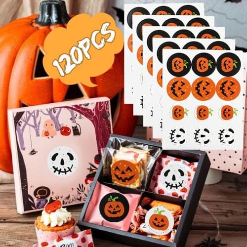 120Pcs Round Halloween Label Sticker Cute Smile Pumpkin Seal Sticker Halloween Party Favors Stickers DIY Decorative Labels
