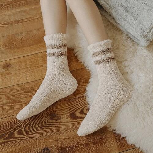 20 Pairs/set Manufacturers Direct Selling Winter Womens Socks Autumn and Winter Warm Sock Female Wholesale Wedding Gift
