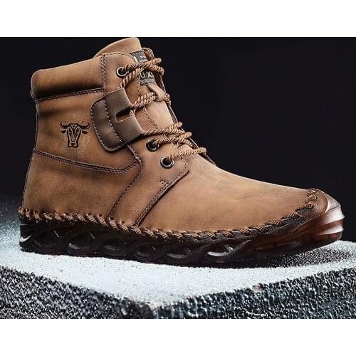 Winter Fur Mens Snow Boots Waterproof Leather Mens Boots Fashion Designer Mens Shoes Classic Outdoor Zapatos De Hombre
