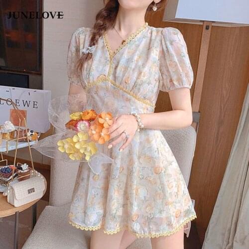 JuneLove Kawaii Floral Short Playsuits Women Summer 2021 Lace Print Casual Elegant Jumpsuit Puff Sleeve Korean Fashion Rompers