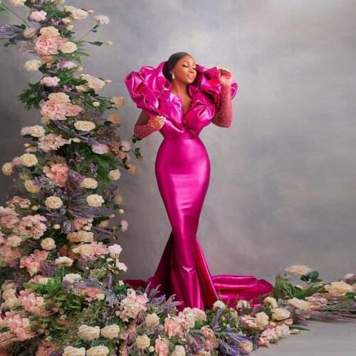 Robe de soirée de mariage Special Designer Evening Dress Long Gloves Mermaid Rose Red Prom Dresses Bead Pearls Sleeveless