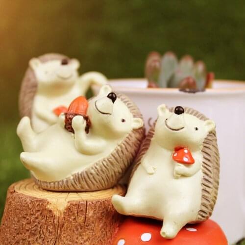 3pcs/set Fairy Garden Gnomes Moss Terrarium Resin Crafts Decorations Artificial Mini Dog Bear Penguin Kids Gift