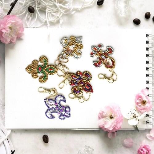 5pcs/Set DIY Full Drill DIY Diamond Keychain Full Diamond Painting Keyring Keychains Cross Stitch Embroidery Women Bag Key Chain
