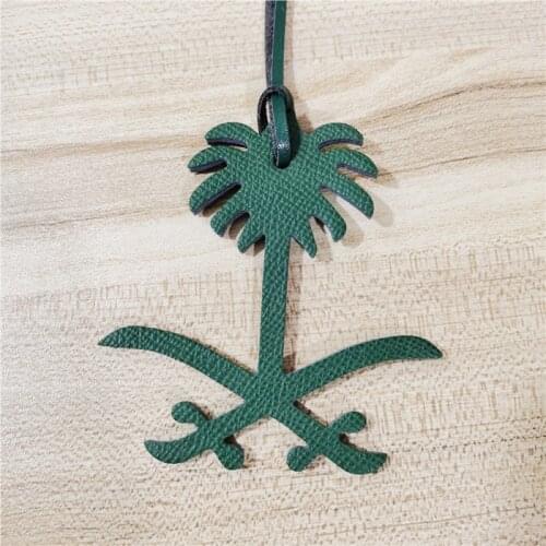 Hot Sales Leather Saudi Plam Tree Keychain Ladies Backpack Pendant Women Bag Charm Decoration