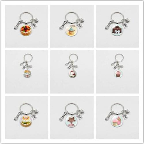 Pastry chef keychain cute dessert glass convex round glass pendant metal keychain handmade gift cake shop daughter customer gift