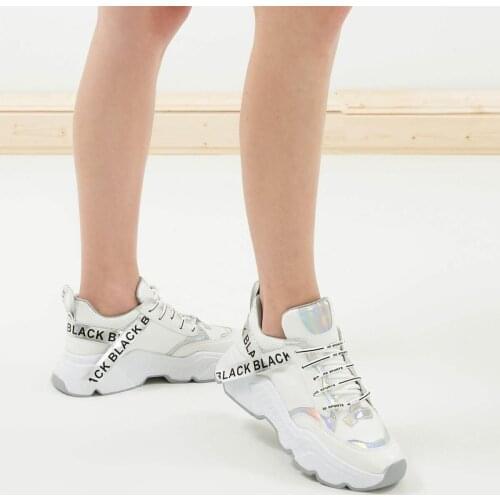 Mio Gusto Brand LORI , White Color, High-Quality Top Selling Women 's Comfort Casual Sneaker Shoes