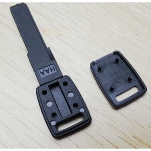 Plastic Emergency Spare Key for Audi Blanks Car Key Case