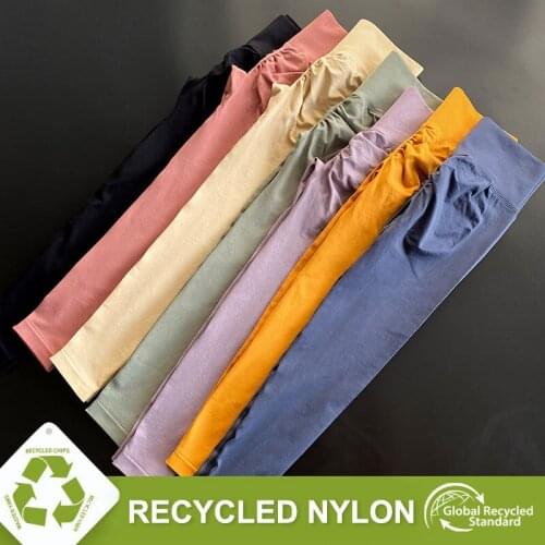 Dutte Dutta Yoga Pants