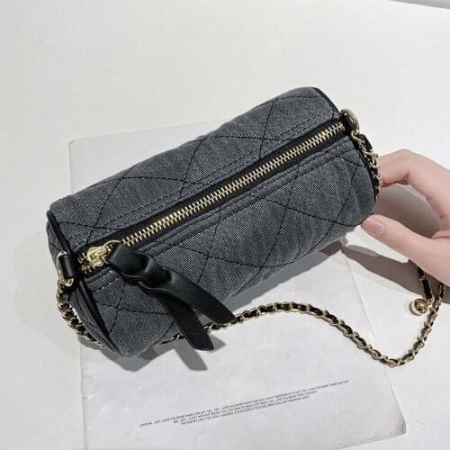 Ladies Shoulder Bags Chain Bags Fashion Big Bags Lingge Womens Bags Large Capacity Shopping Bags Messenger Bags Womens C1488