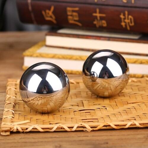 2PCS Baoding Balls Chinese Health Exercise Stress Balls Hand Massage Balls Metal Meridian Ball For Hand Brain Exercise