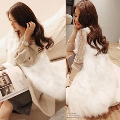 Women autumn winter fur coat white black fur vest Europen style sleeveless high quality jacket outwear casual top