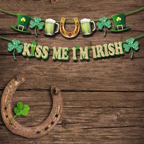 St Patricks Day Theme Party Decoration KISS ME IM IRISH Hanging Banner Green Hats Clover Party Supplies