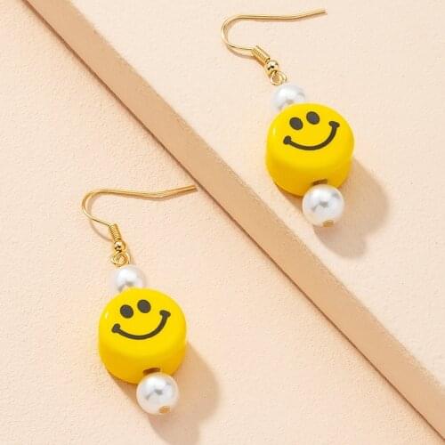Smile Earring Cute and Fun Good Times Jewelry Face Pearl Earrings Female Korean Ins Retro Hip Hop Earrings for Women Gift