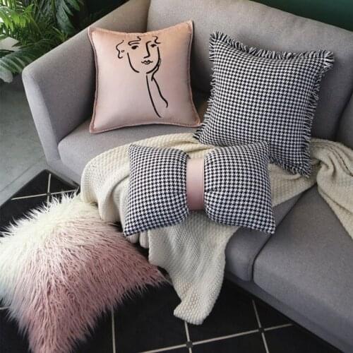 High Quality Nordic Ins Pink Soft White Fur Pillowcase Decorative Cushion Cover Sofa Geometric Throw Pillow Case Wool Bow