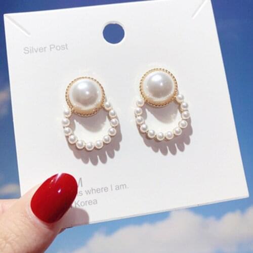 2021 New Elegant Irregular Geometry Metal Round Love Flowers Hollow out Pearl Earring for Women Girls Party Jewelry Gift