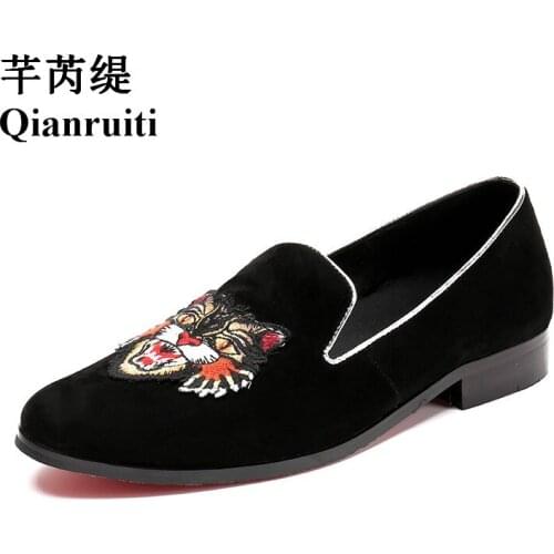 Qianruiti Men Tiger Head Embroidery Loafers Street Style Slip-on Shoes Luxury Handmade Casual Shoes EU39-EU46