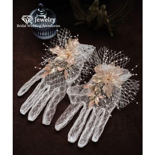 CC Flower Shape Gloves Wedding Accessory for Women Bridal Dress Engagement Jewelry 100% Handmade Finger Gants Costume Prom QS94