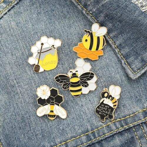 Creative paint bee cartoon flower animal canned badge brooch enamel pins for friends