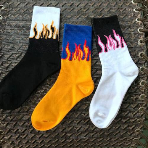 Novelty Hip Hop Harajuku Socks Skateboard Calceines Mujer Street Skarpetki Socks Unisex Flame Black White Yellow Fire Sokken