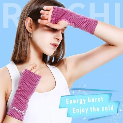 1PCS Ice Cooling Volleyball Wristband Sports Wrist Brace Sleeve Cycling Support Breathable Tennis Sport Sweatband Gloves