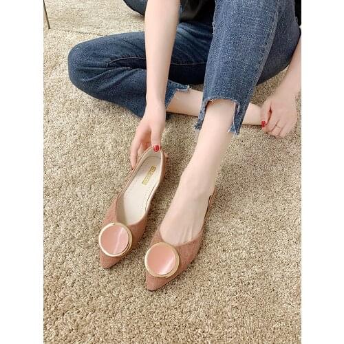 2021 spring and autumn new womens shoes Korean version of all-match flat-bottomed pointed shallow mouth casual shoes fashion