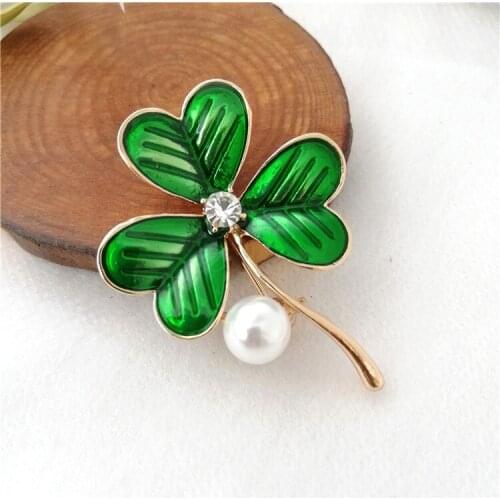 Japanese lovely brooch ins individuality female high-grade corsage fixed clothes pins cardigan sweater pin accessories