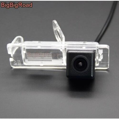 BigBigRoad Car Rear View Camera For Renault Espace 4 Clio 3 Lutecia Fluence Duster / Dacia Duster 2010 - 2015 For Nissan Terrano