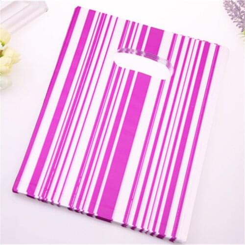 New Design Wholesale 100pcs/lot 20*25cm Luxury Plastic Shopping Bags With Line Medium Clothing Gift Packaging Bags