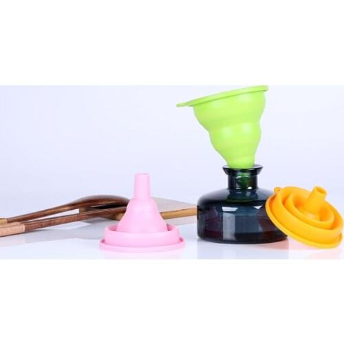 1 pcs Silicone Folding Funnels Kitchen Tools Kitchen Accessory Foldable Funnel Mini Silicone Collapsible Portable Funnel
