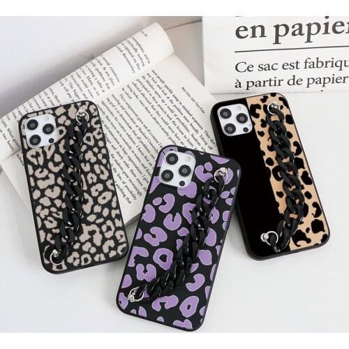 Fashion Leopard Chain Bracelet Cases For Xiaomi Poco M3 F3 X3 NFC Redmi Mi Note 10 10T 11 Lite 9 9S 9T 8 8T 6 7 5 Pro Max Covers