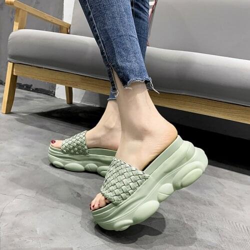 2020 Women Sandals 8.5cm Platform Wedges Womens Shoes Thick Heel Open Peep Toe Sandals Leather Summer Style Slide Black Shoes