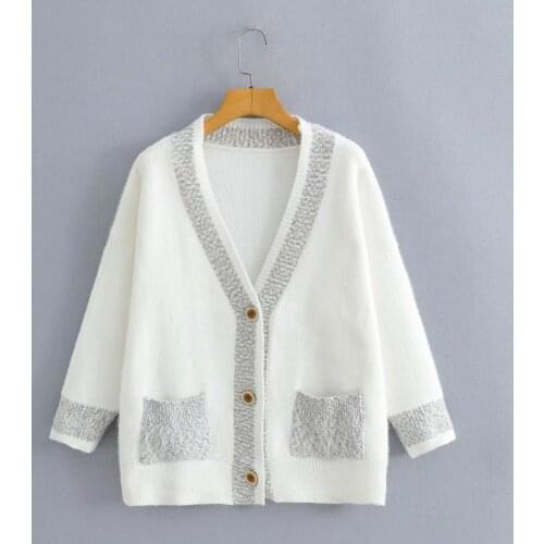 2021 Autumn Qinter New Style V-neck Contrast Side Double Pocket Loose Knit Cardigan Women
