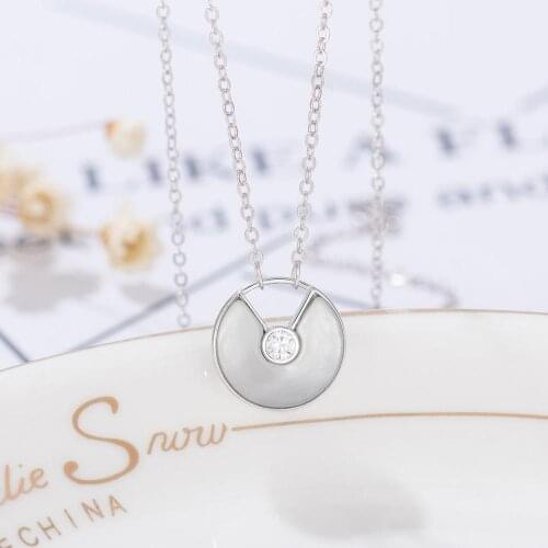 MIARA.L Jewelry Pendants