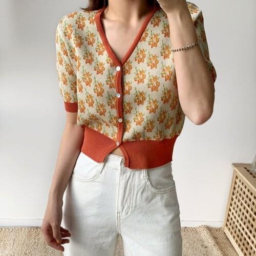 Women’s Fashion Short Sleeve Knitted Cardigans Summer Vintage Jacquard Exposed Navel Tops Ladies Casual Sweaters