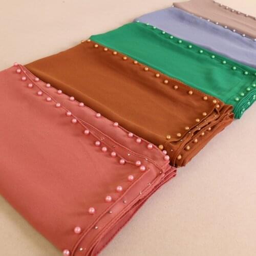 Square scarf plain bubble chiffon hijab with pearl shawls fashion muslin hijabs neckerchief head wrap shawl scarves/scarf