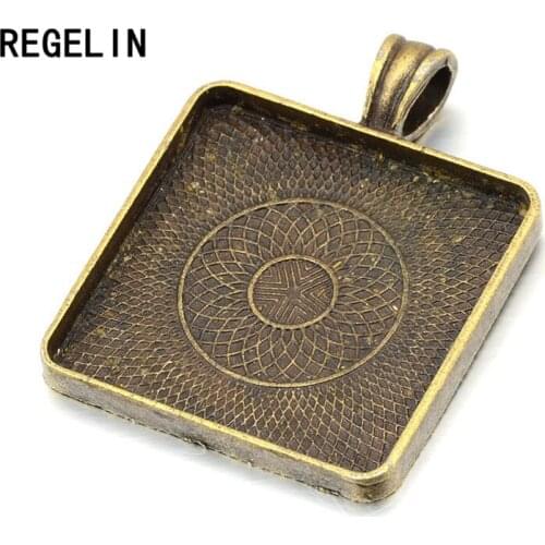 REGELIN Cabochons Bases Jewelry Settings Pendant 10pcs/lot 30mm Trays Fit 30mm Square Glass Cabochon Cameo DIY Necklace Making