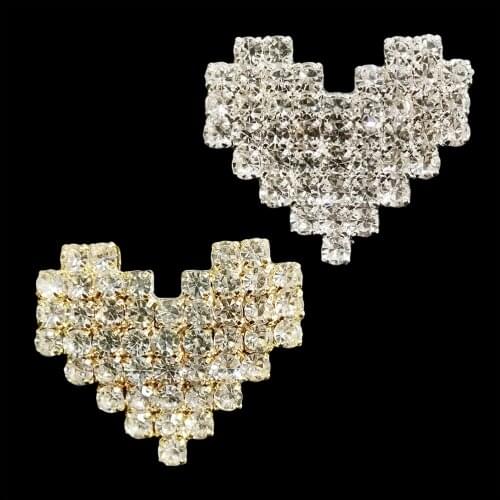 RSHCZY 2 Style Fashion Heart Brooch Silver And Golden Vintage Crystal Pins For Women Coat Bag Accessories Cute Jewelry Gift