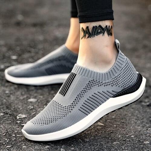 Knitting Light sneaker sneakers mesh sport sapato s solid slip Men Sneakers zapatos shoes for hot hombre Breathable on Mens de