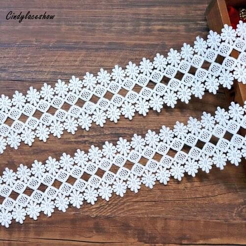 Cindylaceshow 2 Yards Floral Handicraft Ivory Lace Trim Ribbon Wedding Dress Appliques Lace Fabric Sewing Accessories DIY Crafts