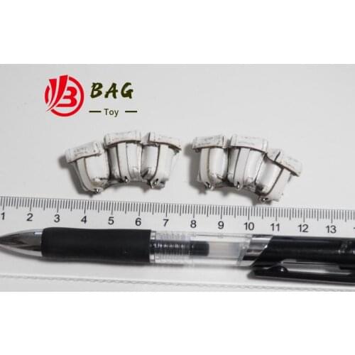 1/6 Action Figures model DID 3R GM647 Germany WWII M32 honour guard White white Bullet bag (genuine leather)