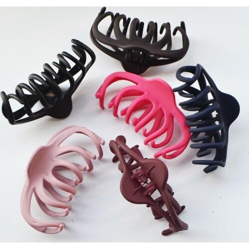 Big Hair Crab for Women Headwear Girls Korean Style Hair Claw Clip Woman Fashion Barrettes Hair Accessories 2020 6 Colors