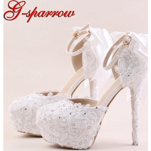 2018 White Lace Flower High Heel Shoes Round Toe Bridal Dress Shoes AB Rhinestone Ankle Straps Beautiful Wedding Party Sandals
