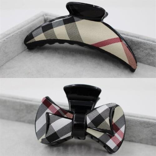 Fashion Plaid Striped Hair Claw Clip Accessories Classic Houndstooth Grid Hair Crab Clamp For Women Headwear Hairpins Wholesale