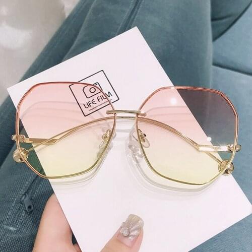 Fashion Ladies Sunglasses Female Sunglasses Korean UV Protection New Star Sunglasses Fresh Personality UV400 50541
